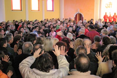 Il darshan di Swami Roberto a Poggiana