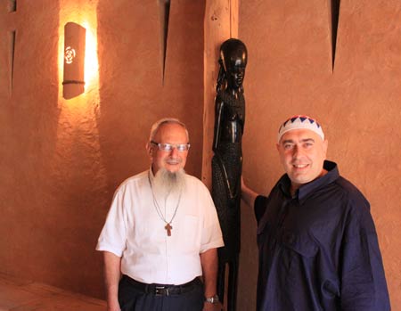 Una statua masai donata ad Anima Universale da Padre Fulgenzio